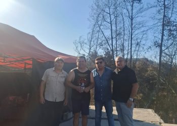 Entrega de ayuda solidaria Sector El Pino