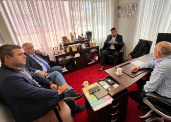 Sindicato Nº1 se reúne con Diputado Bobadilla