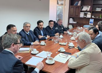 S1 se reúne con Biministro de Economía y Minería